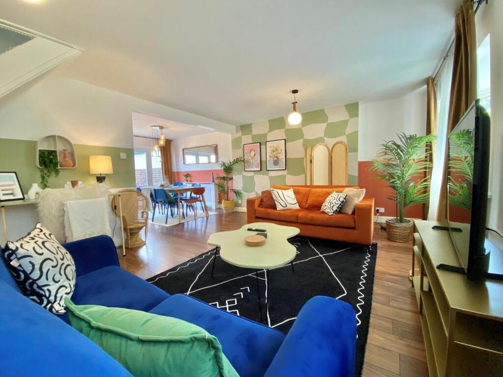 Coventry Huge 4Bed 2Bath Private Parking Nec By Empower Homes 外观 照片
